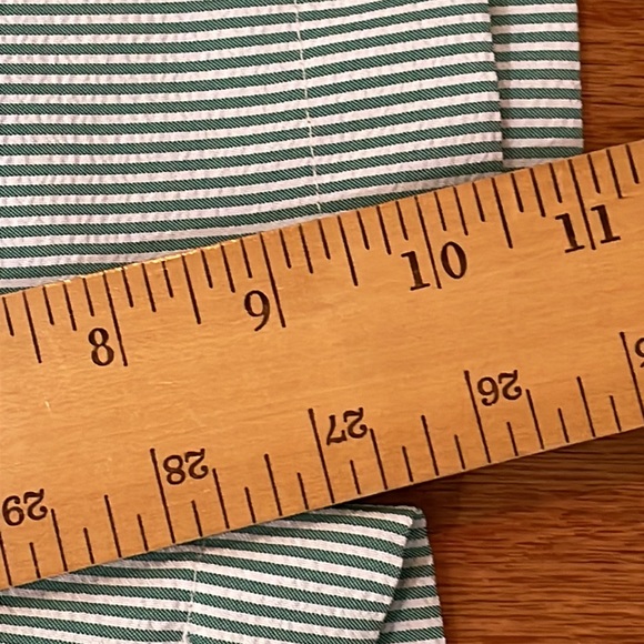 Callaway Mens Size 32 Green White Striped Lightweight Golf Shorts - Picture 10 of 12